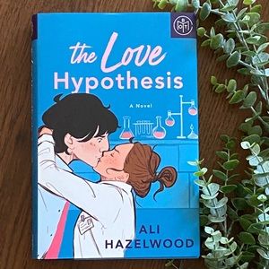 Love Hypothesis- hardcover!